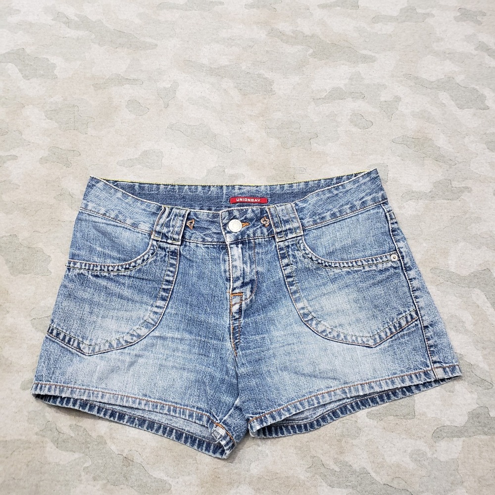Vintage Unionbay Shorts Womens Small Blue Y2K Denim Medium Wash